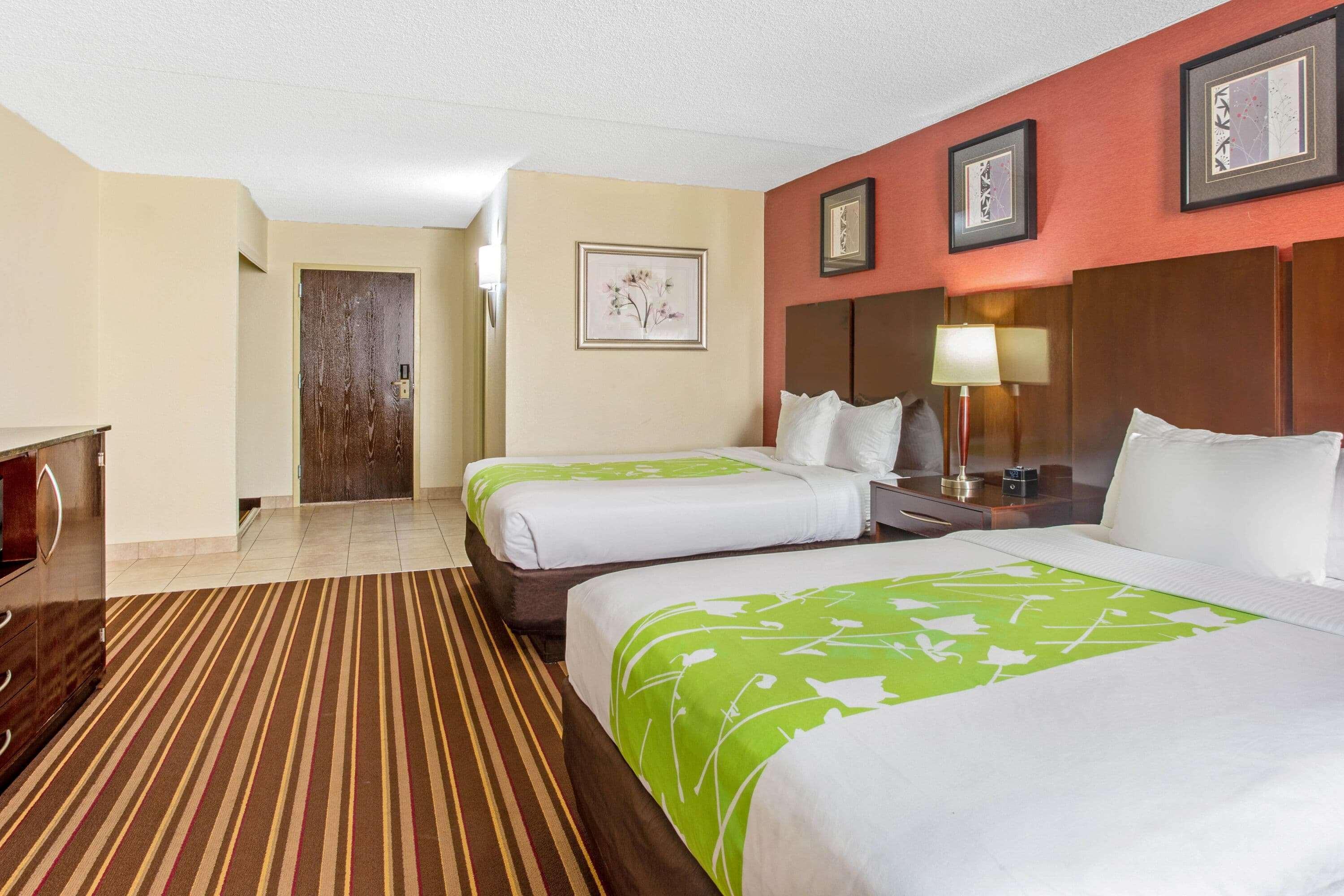 La Quinta By Wyndham Salisbury Hotel Buitenkant foto