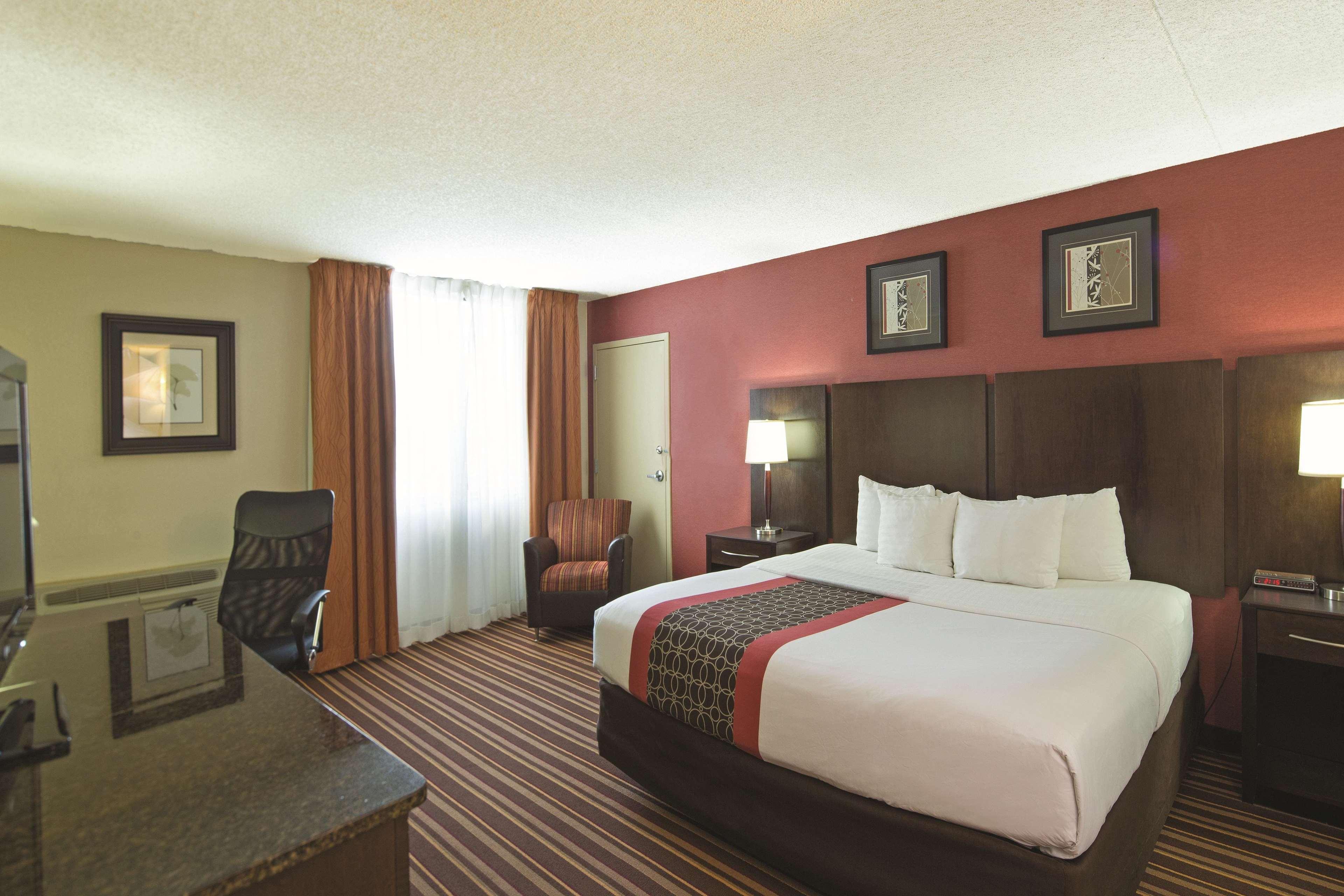 La Quinta By Wyndham Salisbury Hotel Buitenkant foto