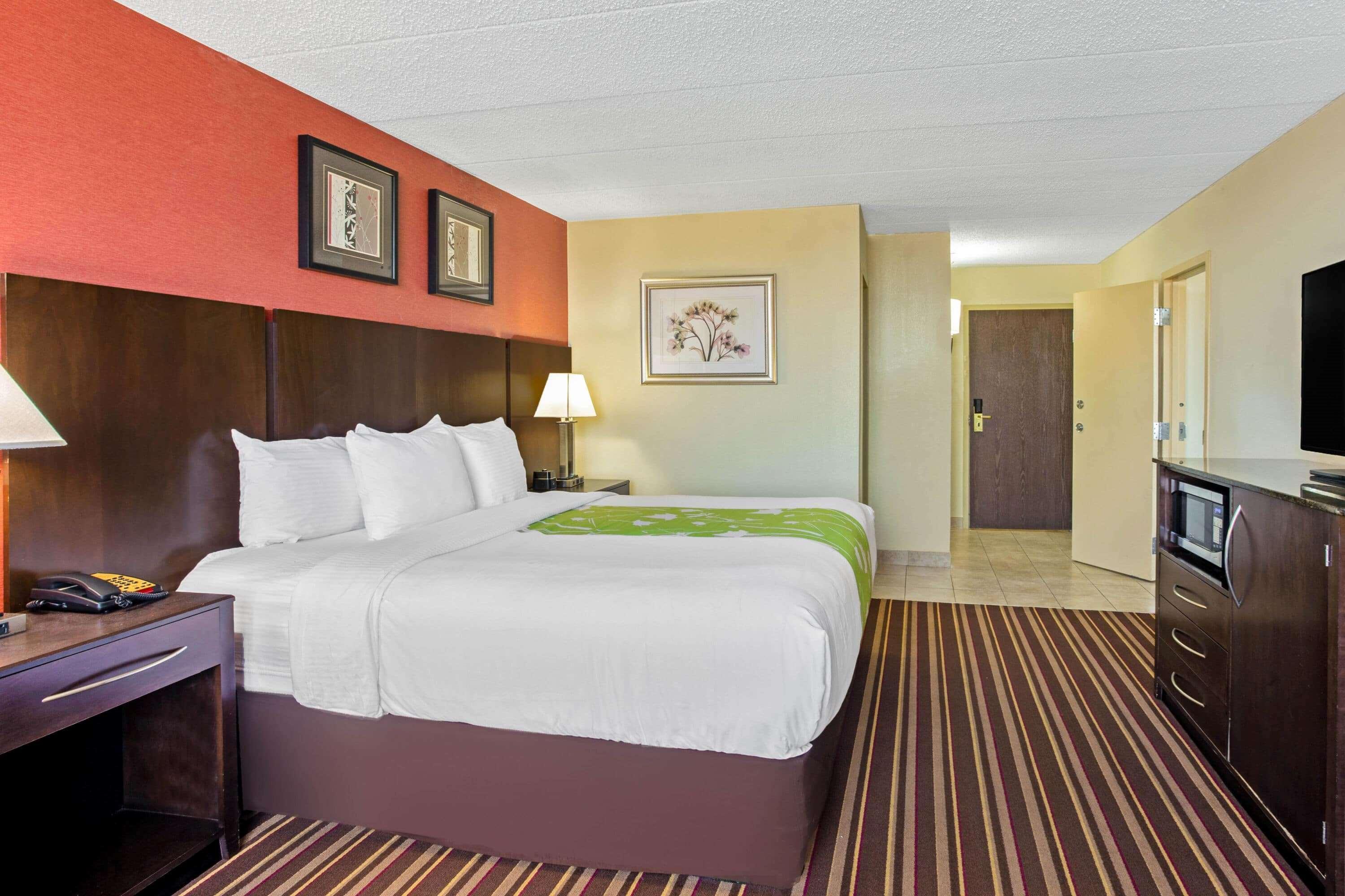 La Quinta By Wyndham Salisbury Hotel Buitenkant foto